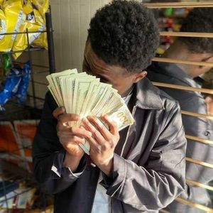 Meet your Posher, Twoo